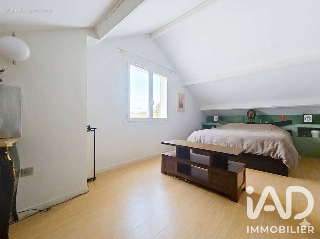 Photo 8 - Maison à VIROFLAY