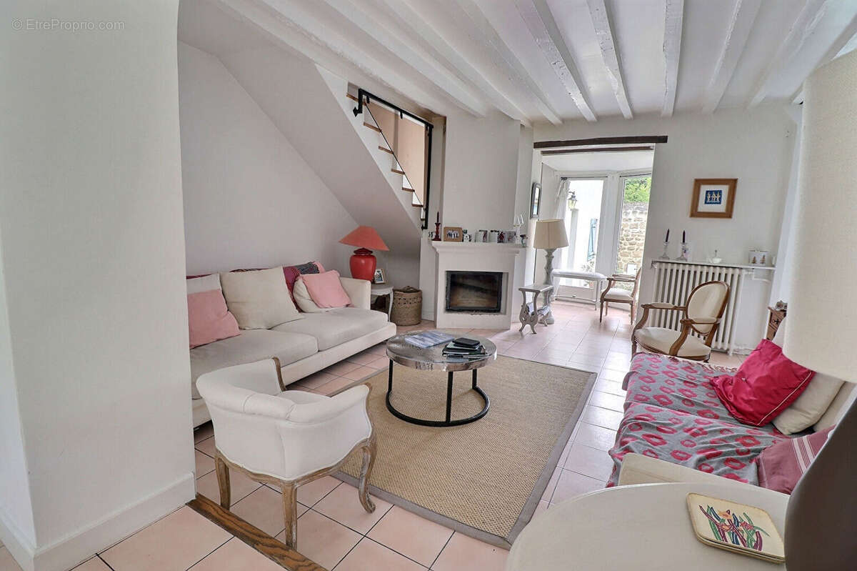 Maison à MAREIL-MARLY