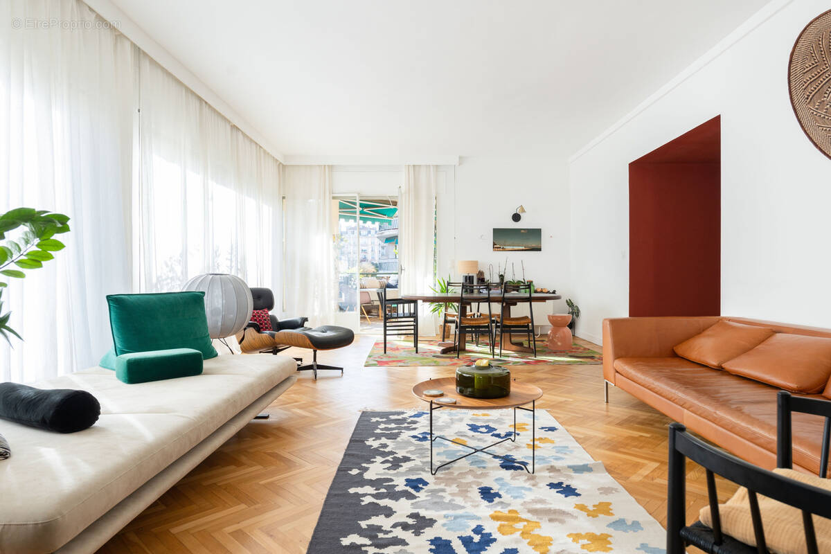 Appartement à MARSEILLE-8E