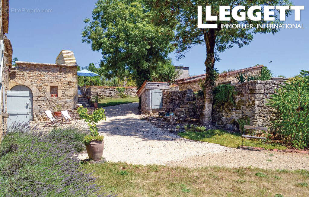 Maison à TOULONJAC