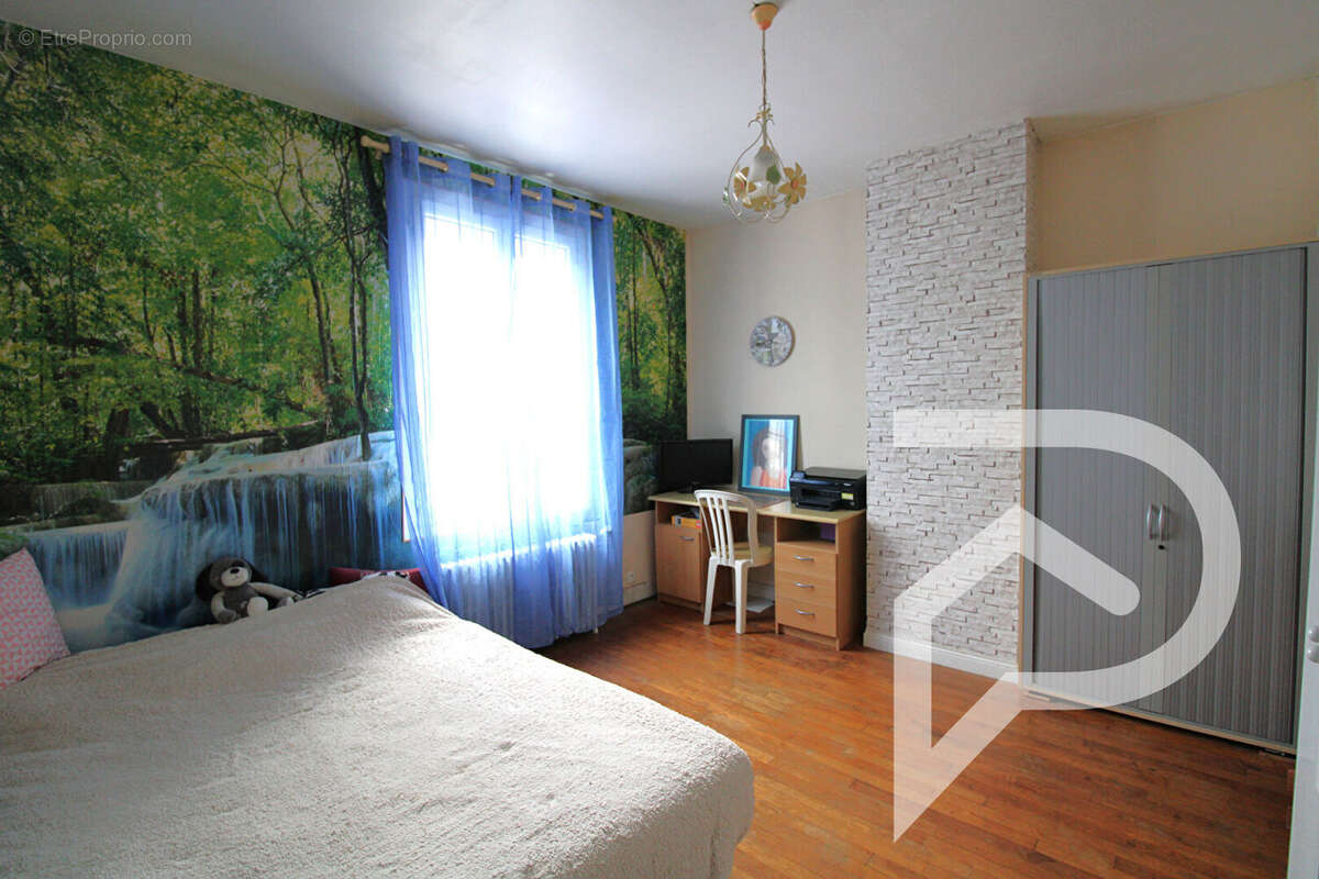 Maison à PONT-SAINTE-MAXENCE