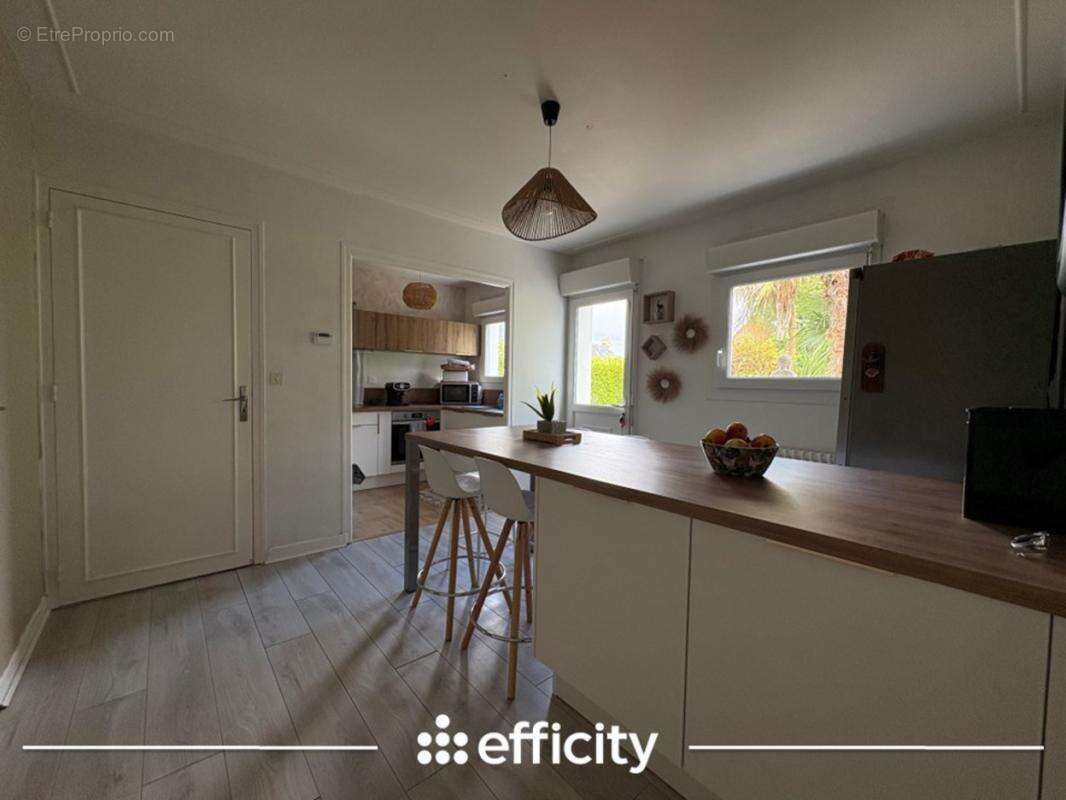 Maison à PLONEOUR-LANVERN