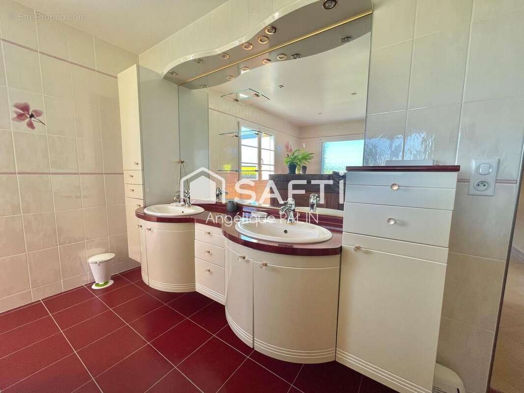 Photo 7 - Maison à REMICOURT