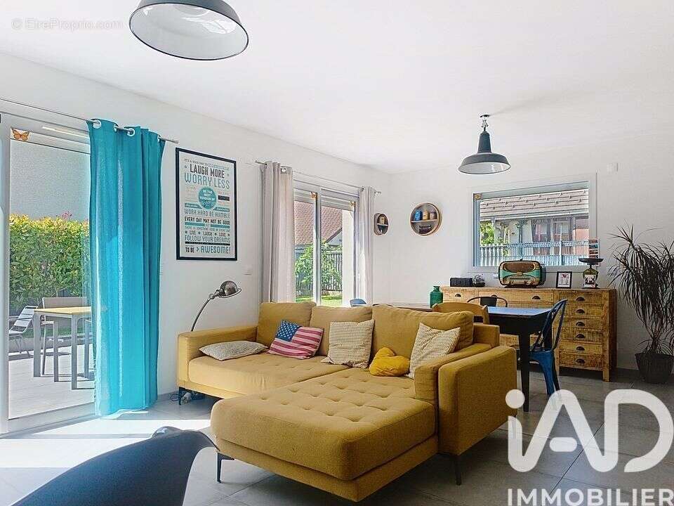 Maison 85 m² à Savigny  - photo 5