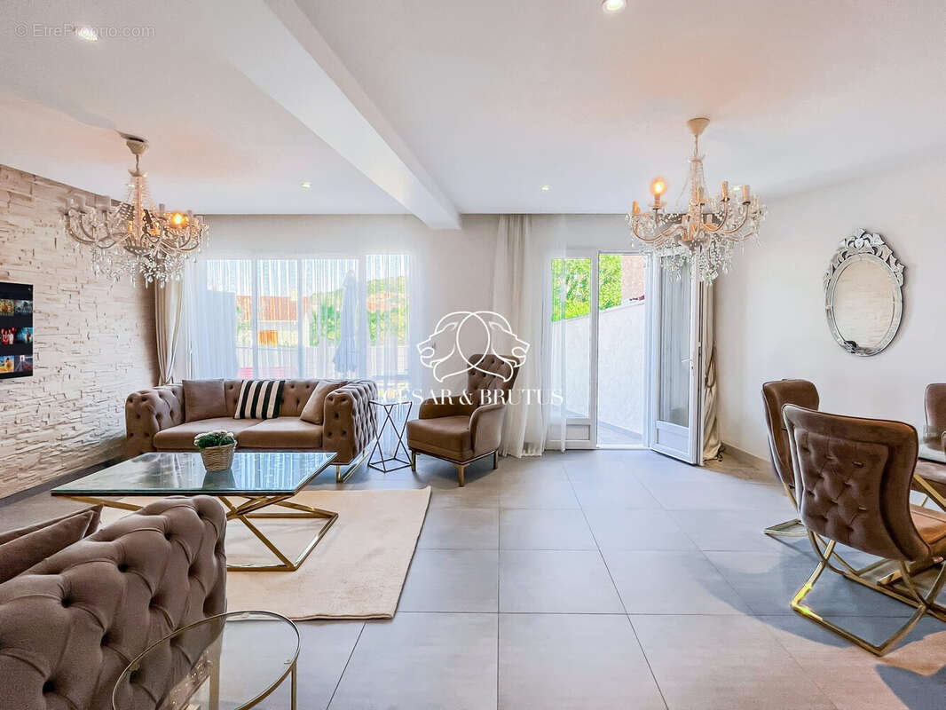 Maison 115 m² à Villefontaine  - photo 3