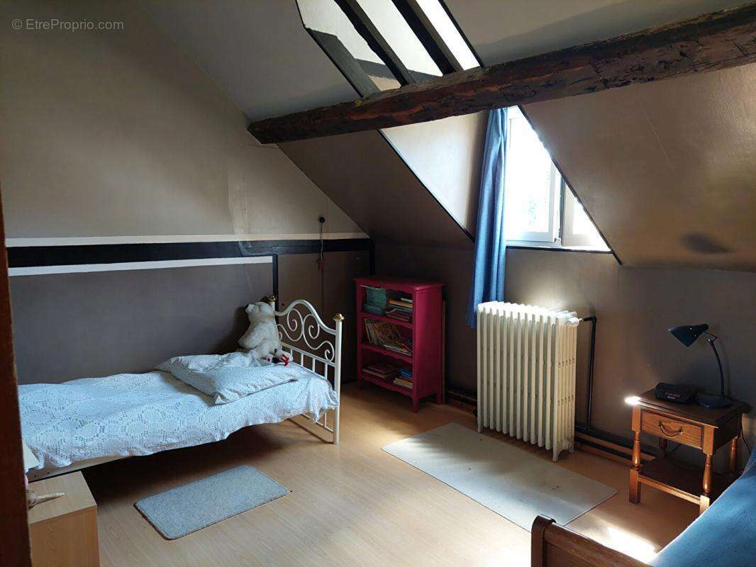 Ancien corp de ferme  7150 m² - photo 8