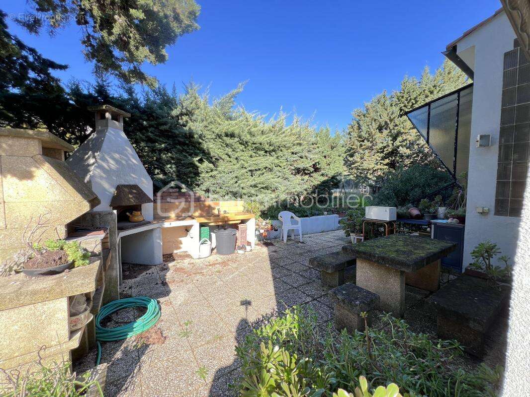 Maison à LA VALETTE-DU-VAR