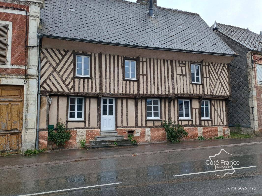 Maison à BRUNEHAMEL