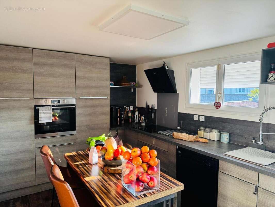 Photo 4 - Maison à SAINT-DENIS