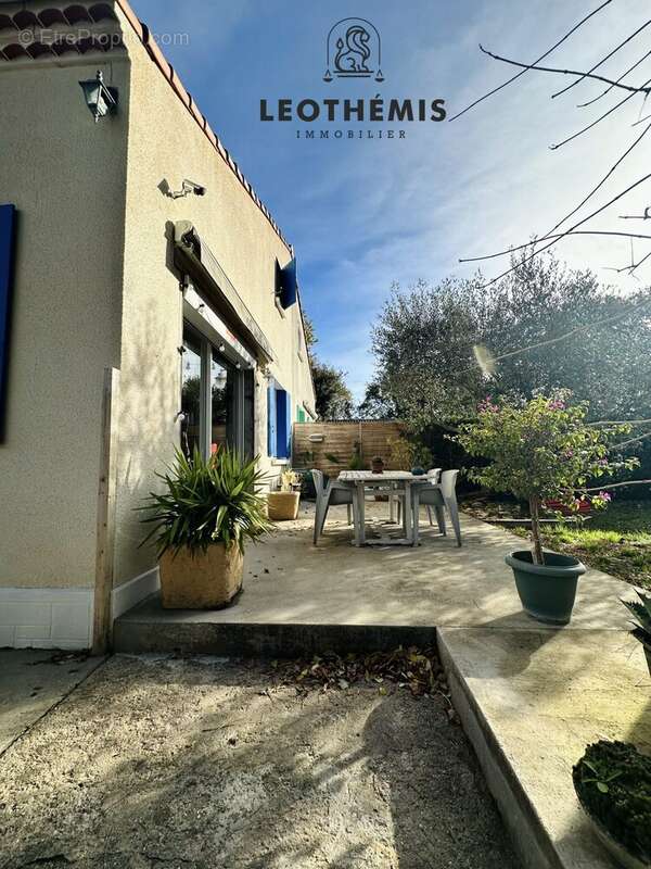 Maison à SAINT-GEORGES-DE-DIDONNE