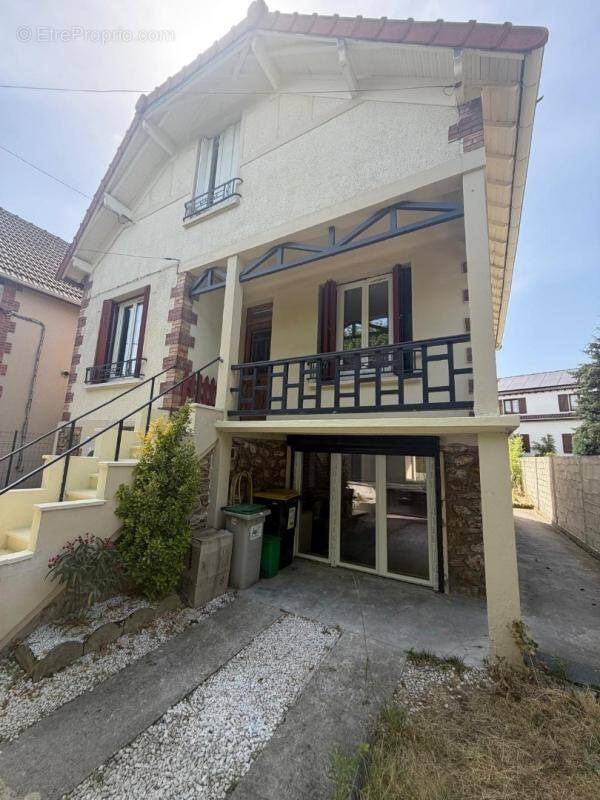 Maison à AULNAY-SOUS-BOIS