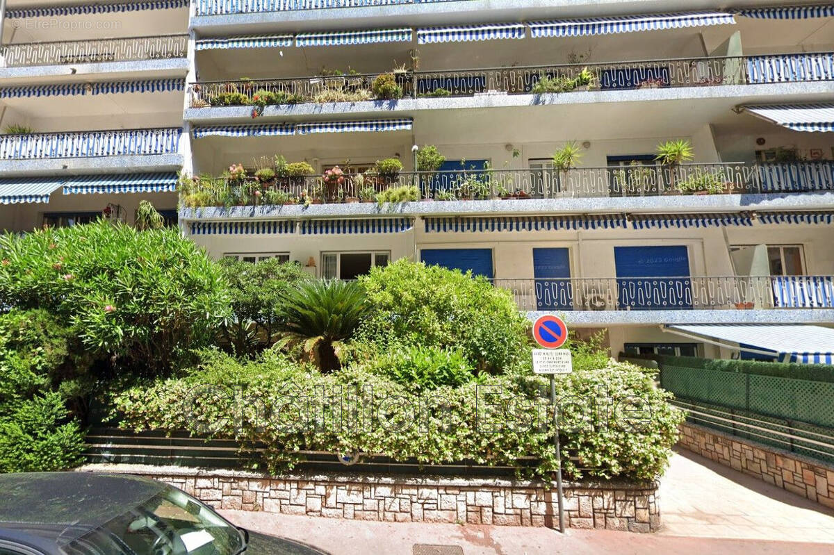 Appartement à LE CANNET