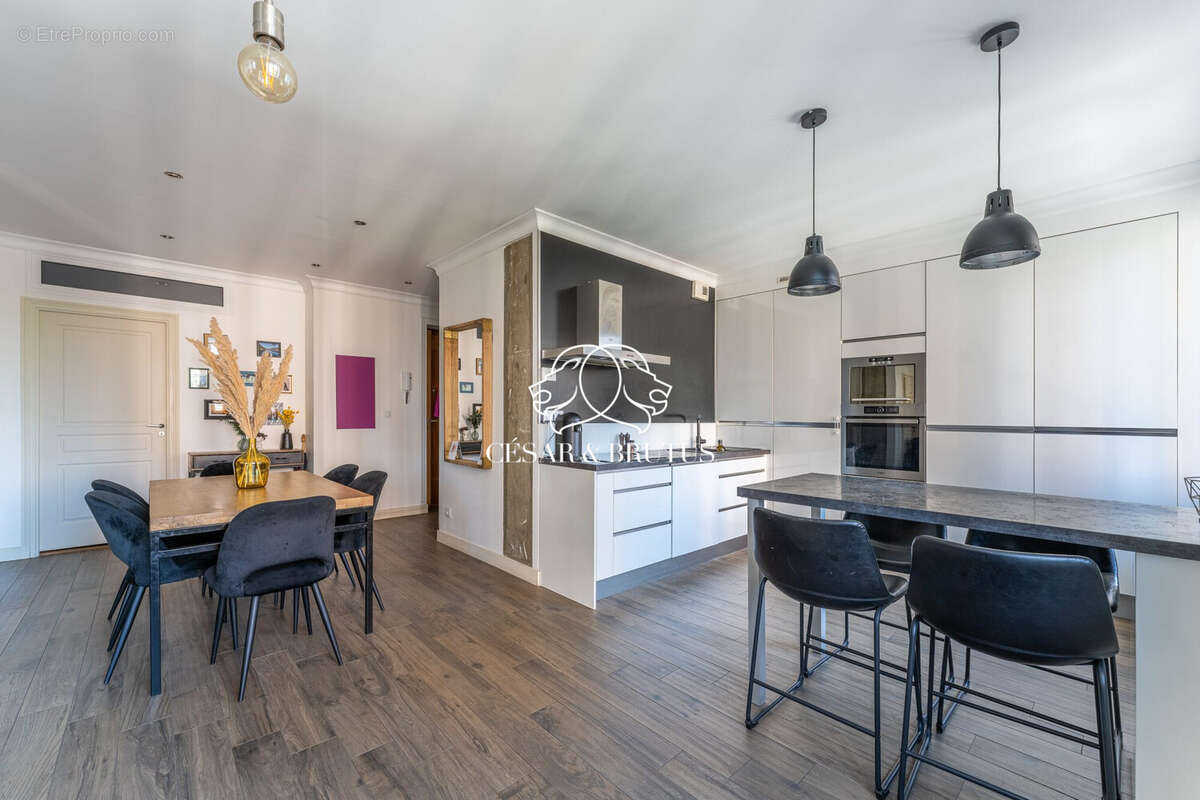 Appartement 76 m² à Lyon-3e  - photo 2