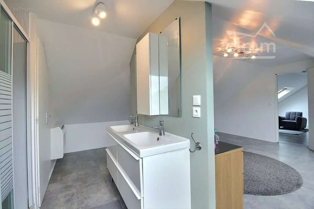 Maison à JOUE-LES-TOURS