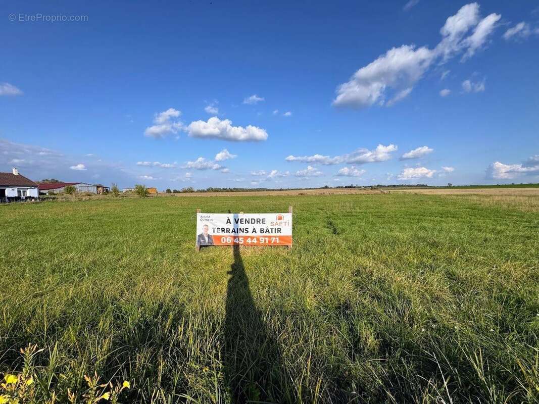 Photo 4 - Terrain à MORGEMOULIN