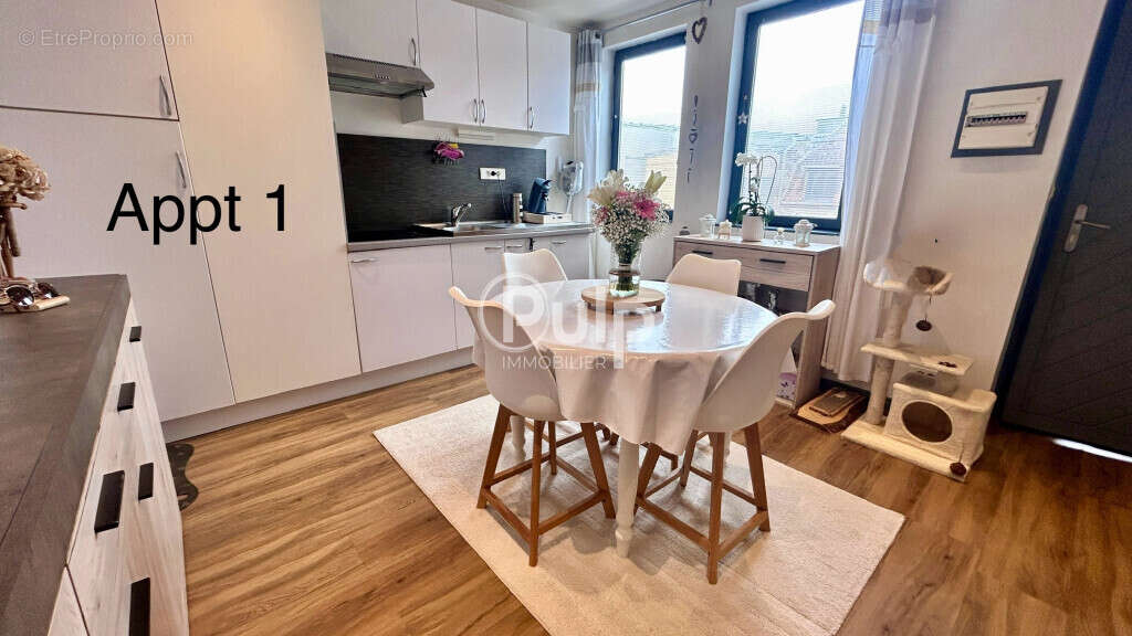 Appartement à COURRIERES