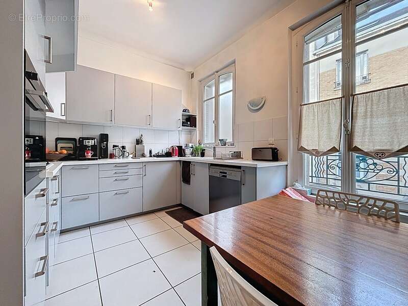 Maison à vendre 9 pièces jardin et garage REIMS (51) - photo 9