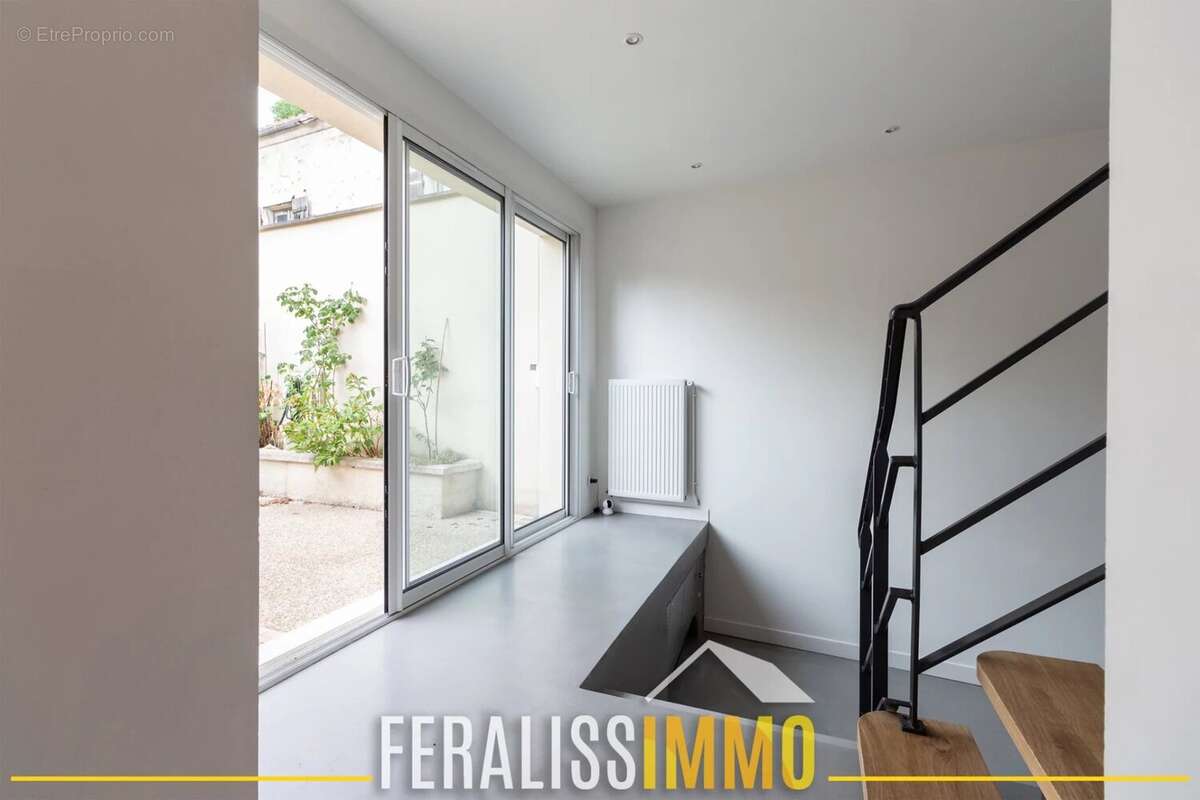 Maison à COURDIMANCHE