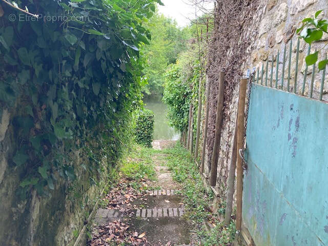 Entre La Ferté Bernard et Nogent le Rotrou, maison de pays à vendre - photo 11