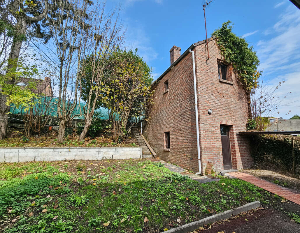 Maison à BRUAY-LA-BUISSIERE