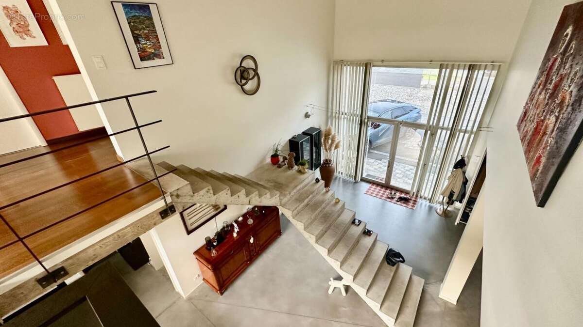 Maison à CHALONVILLARS