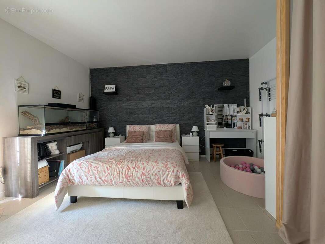 Photo 8 - Maison à LESTREM