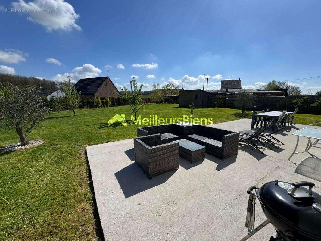 Maison à RECQUIGNIES