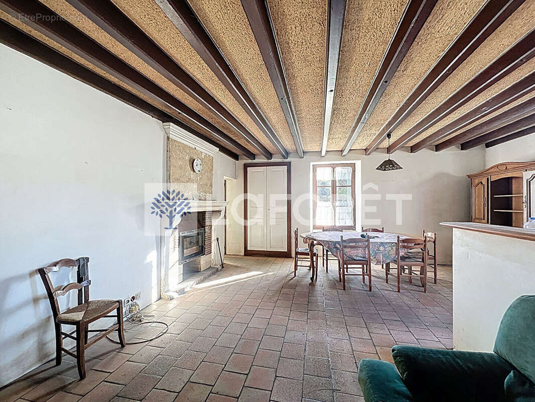 Maison à LA GRIMAUDIERE