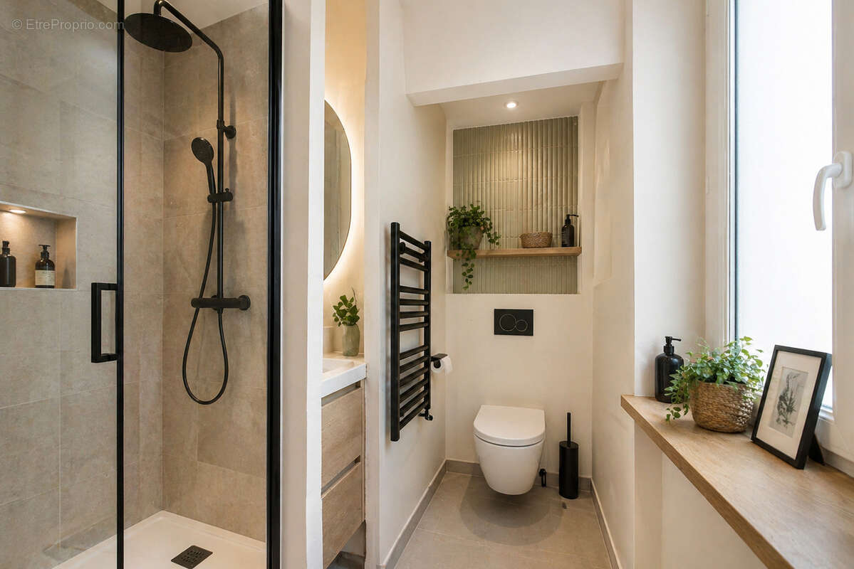 Appartement à PARIS-14E
