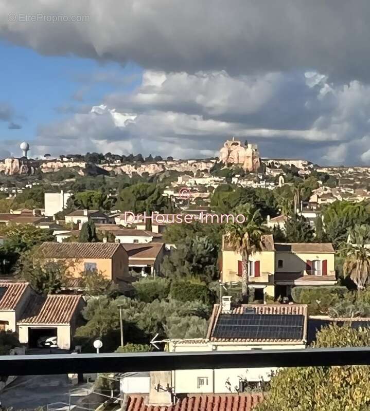 Appartement à VITROLLES