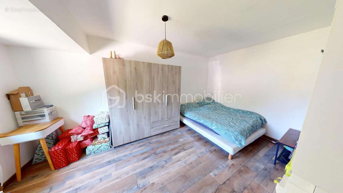 Maison à NARGIS