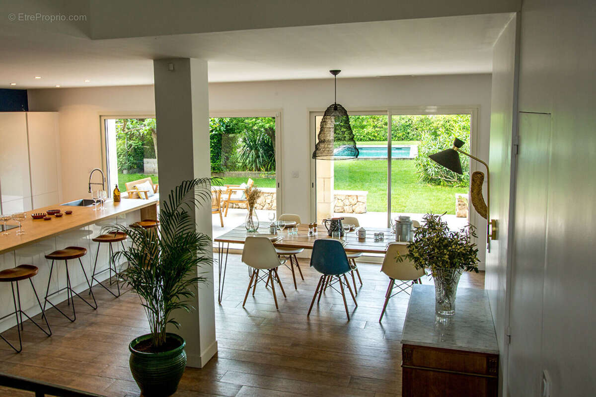 Maison 193m² à saint-cannat - photo 8