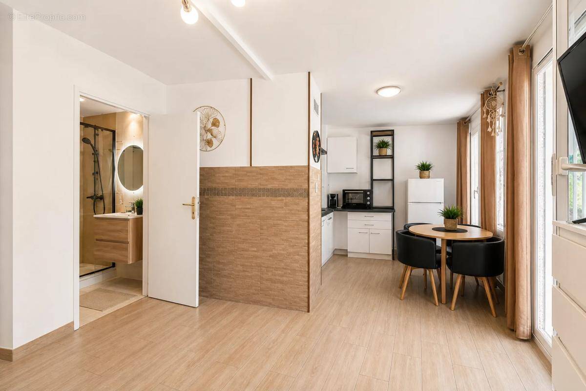 Appartement à SERRIS