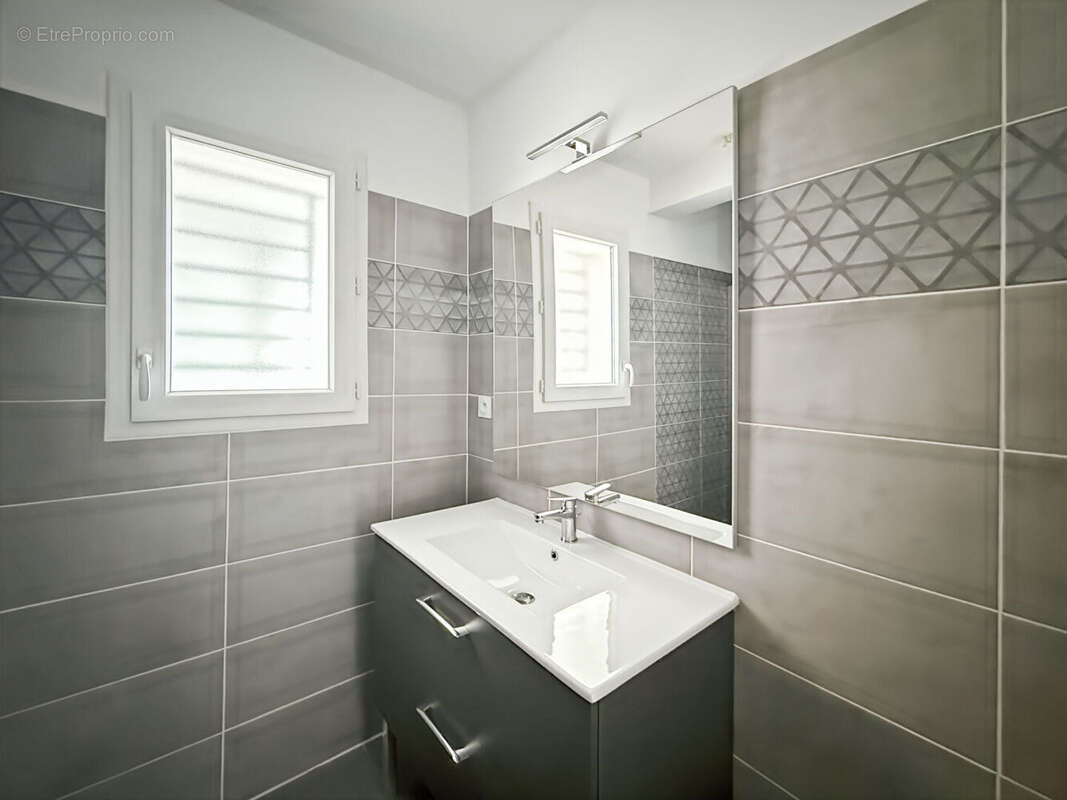 Appartement à CHATEAURENARD
