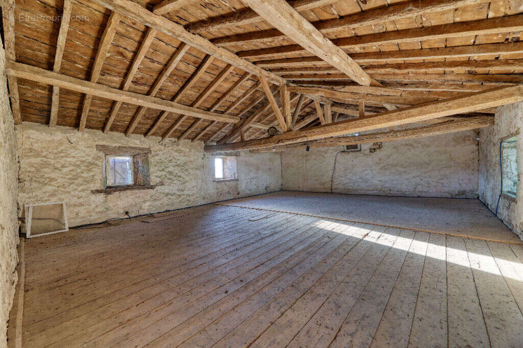 Longère à vendre Beaufou - photo 12