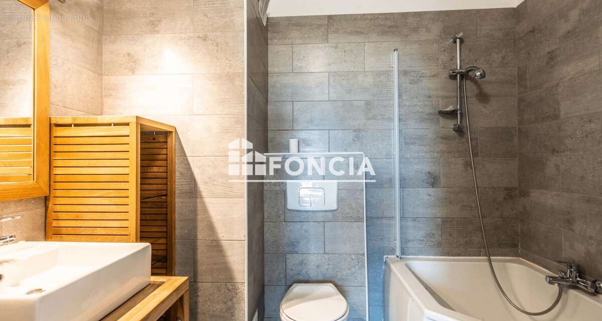 Appartement à SAINT-JULIEN-EN-GENEVOIS