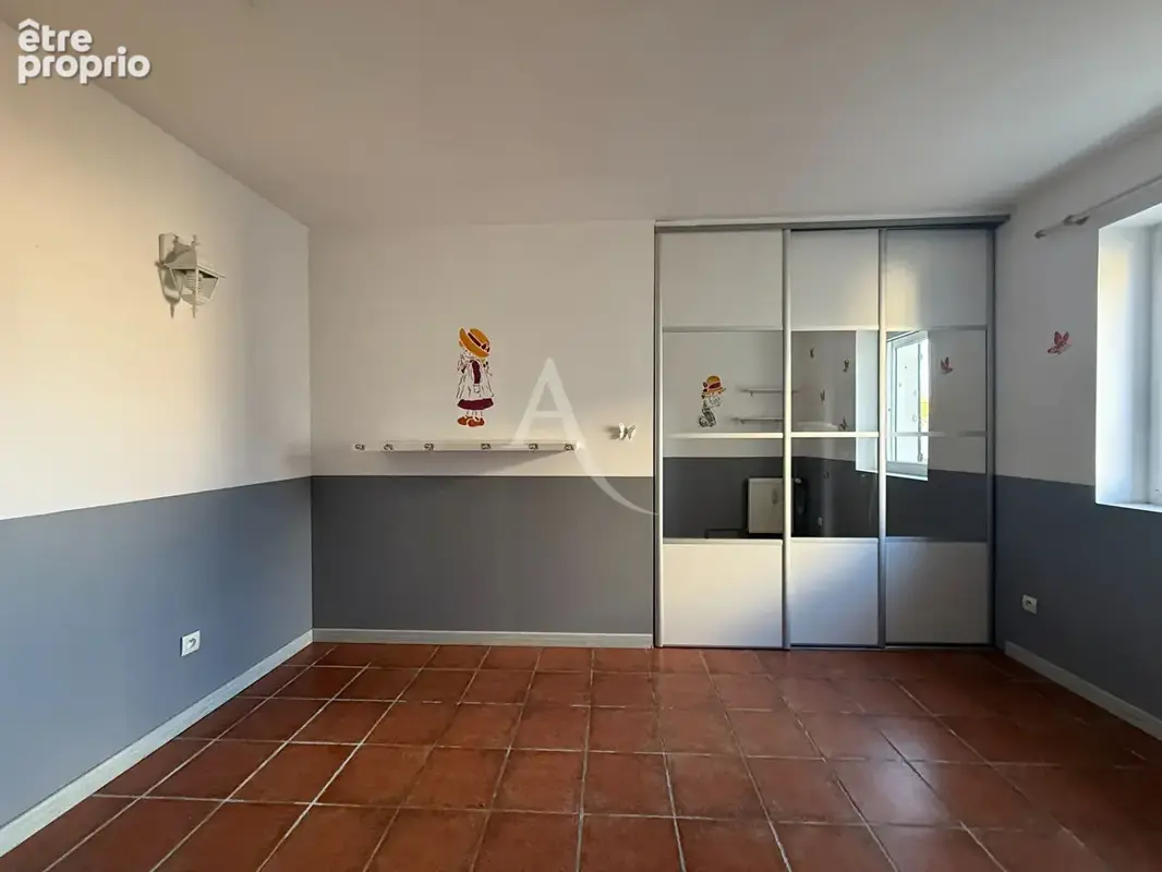 Maison Fontaine Le Port 5 pièce(s) 115 m2 - photo 12
