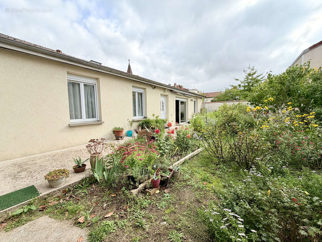 Maison à MAISONS-ALFORT
