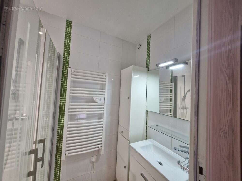 Maison à HENANBIHEN