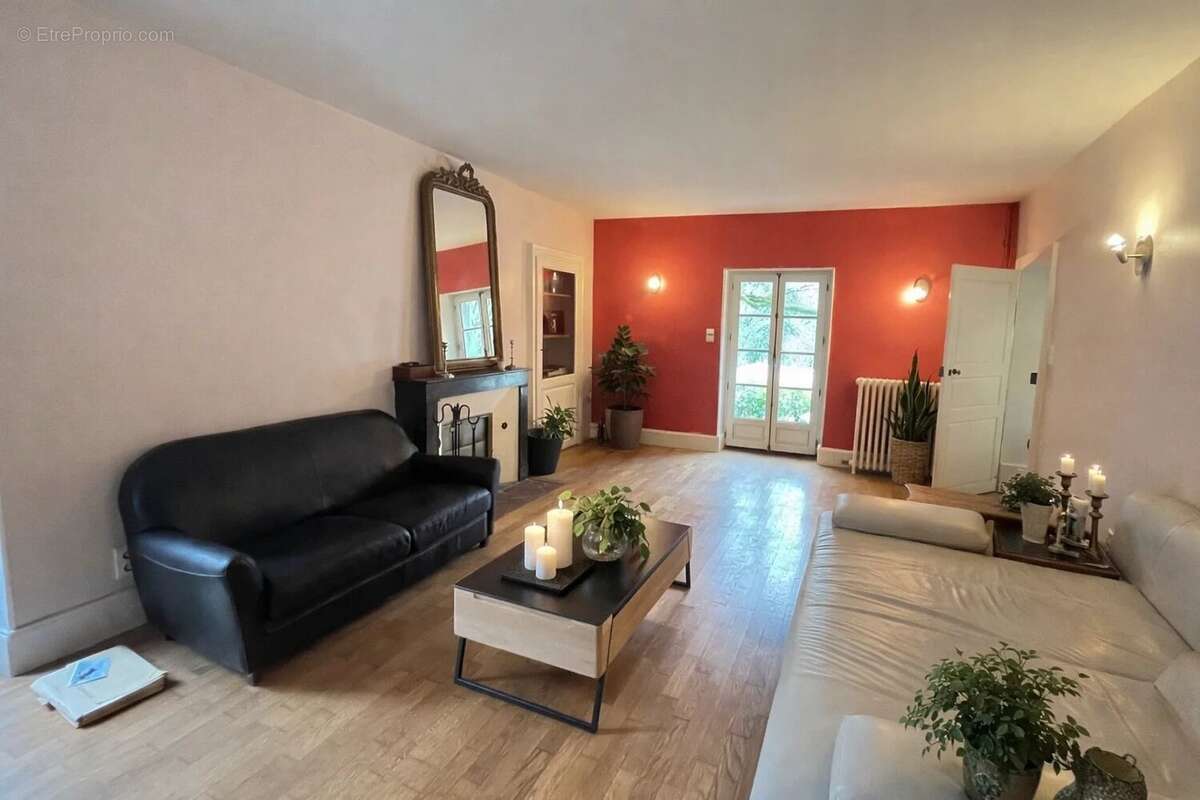 Appartement à FIXIN
