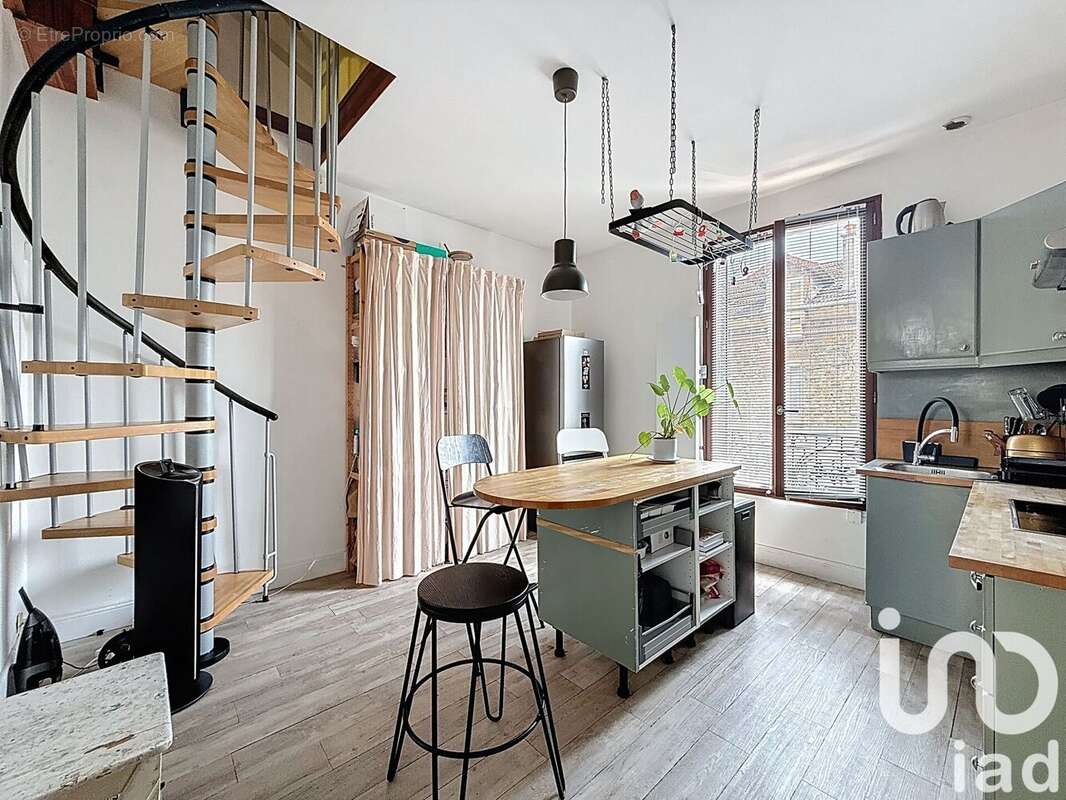 Photo 5 - Appartement à VILLENEUVE-LE-ROI