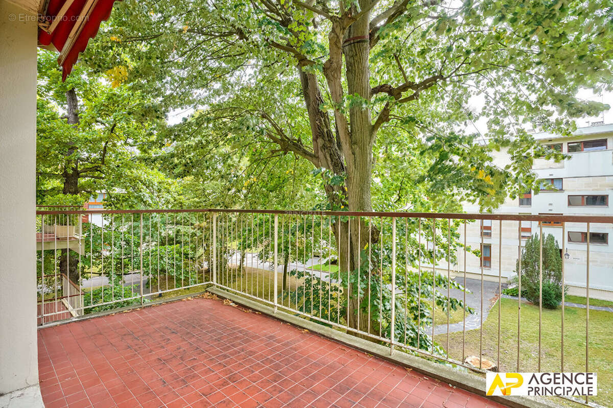 Appartement à MAISONS-LAFFITTE