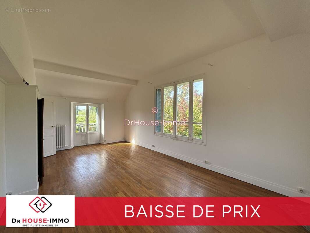 Maison à CRAVANT-LES-COTEAUX