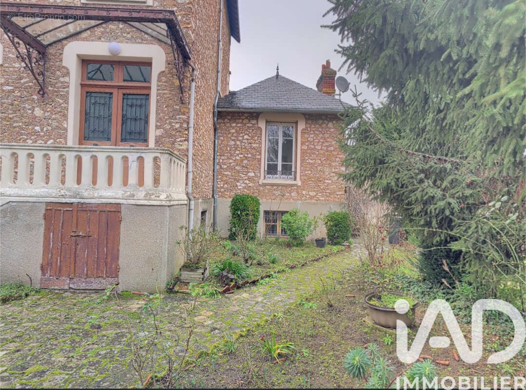 Photo 3 - Maison à DOURDAN