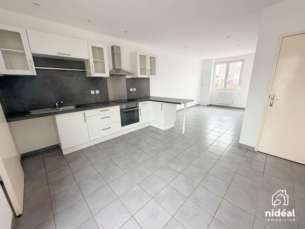 Maison 80 m² à Hautmont  - photo 5