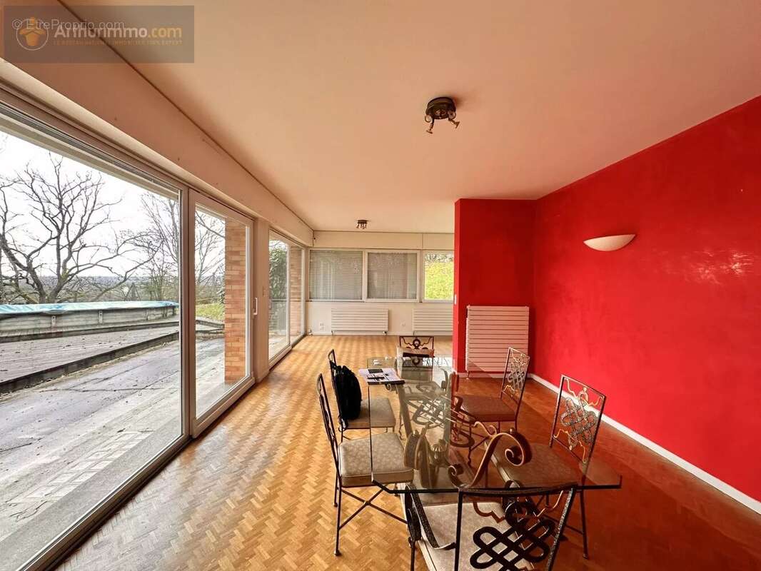 Maison à SAINTE-RUFFINE