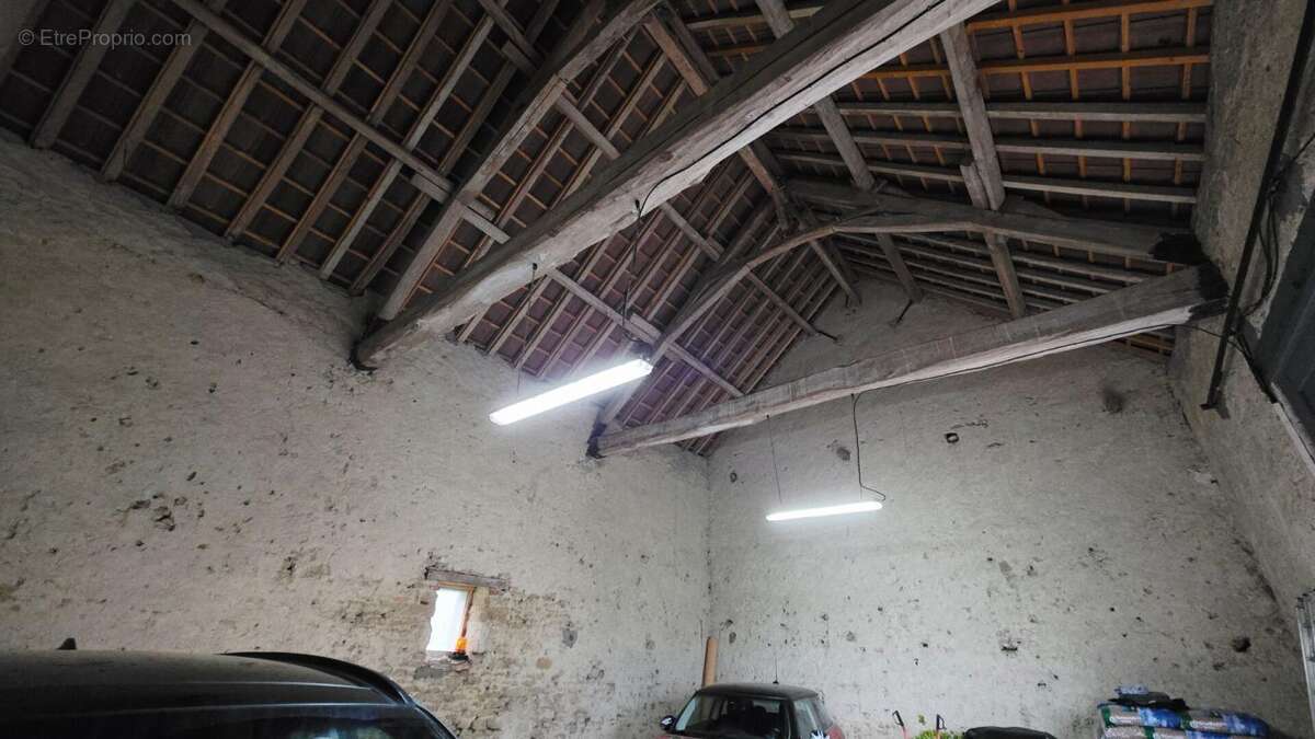 Maison à SAINT-DOULCHARD