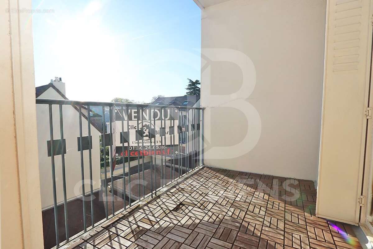 Mai2026-P1 - Appartement à VIROFLAY