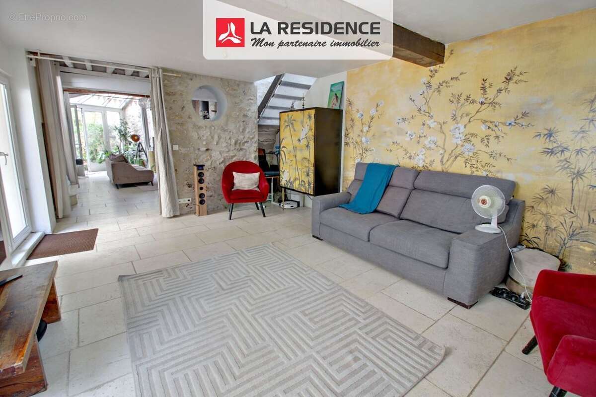 Maison 198 m² à Conflans-Sainte-Honorine  - photo 7