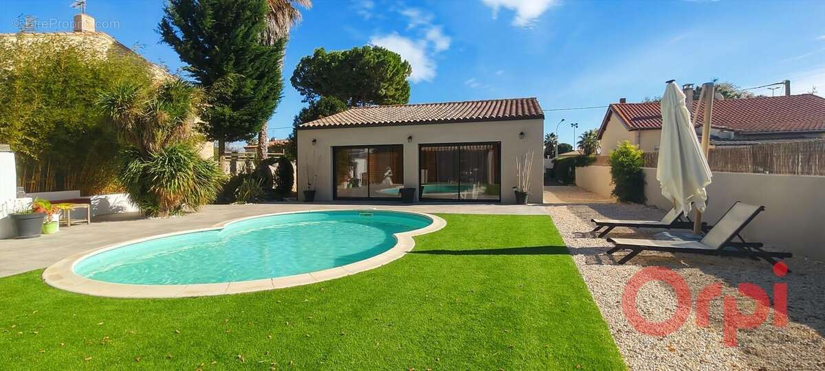 Maison à VILLENEUVE-LES-BEZIERS